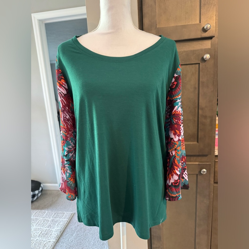 The Pioneer Woman flared sleeve blouse